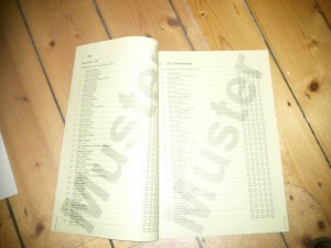 Musterstimmzettel Ihr seht auf dem Foto die Landesliste der CDU (zufällig aufgeschlagen). Wohlgemerkt: Nur der CDU. Und nur die Landesliste.